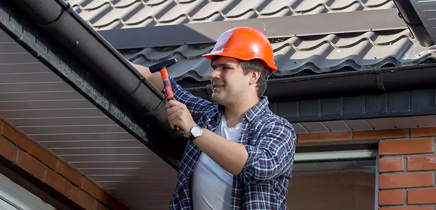 Gutter Fascia Repair in Arlington Heights